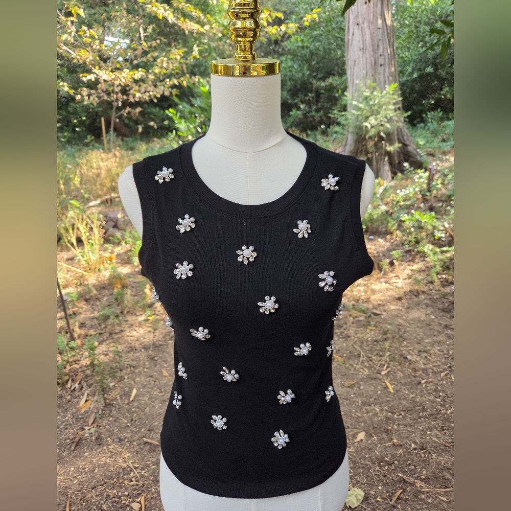 Lizette Collection Black‎ Sleeveless Top with Floral Rhinestone Embellishments